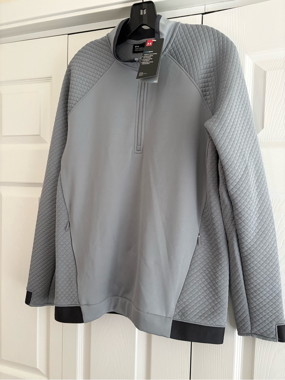 Under Armour ColdGear Men's 1/4 Zip Pullover.  Size S. NWT.